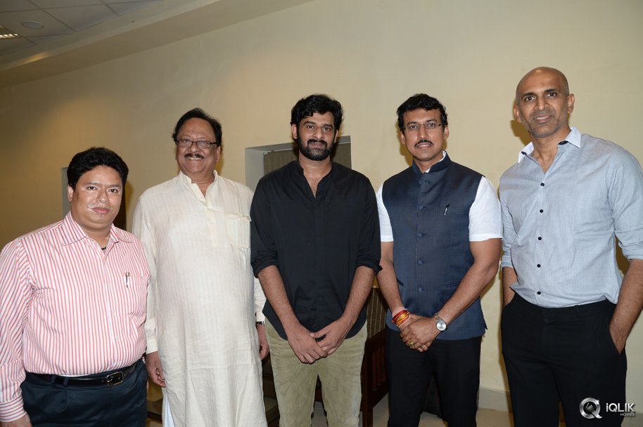 Prabhas-and-Producer-Devineni-Prasad-Meet-Top-Politicians